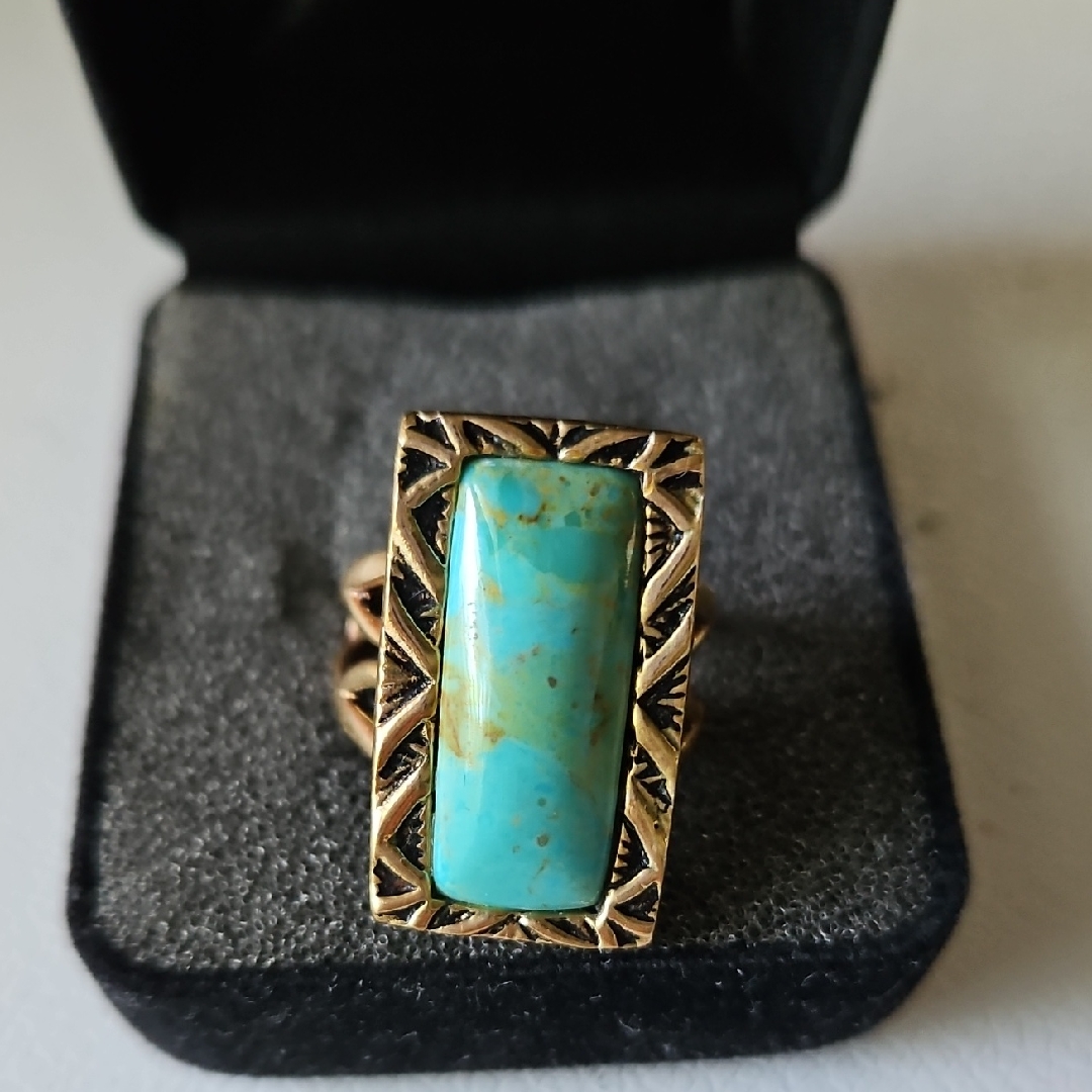 Barse Turquoise And Gold Ring 50$